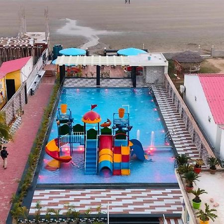 Hotel Hindusthan Inn Mandarmani Kültér fotó